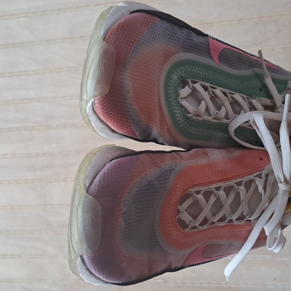 Nike Air Max 2090 Be True Limited Edition  Rainbow Unisex Sneakers Unisex - Picture 4 of 11